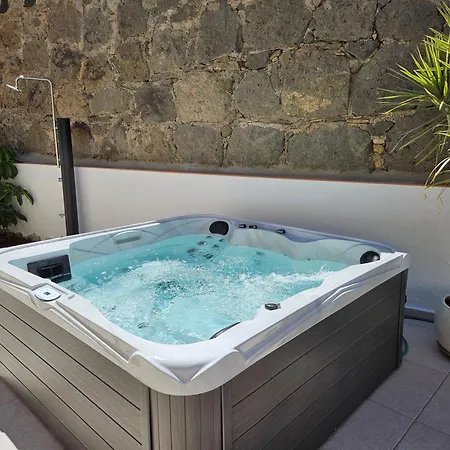 Сasa de vacaciones Casa Yucca - Luxury With Jacuzzi *