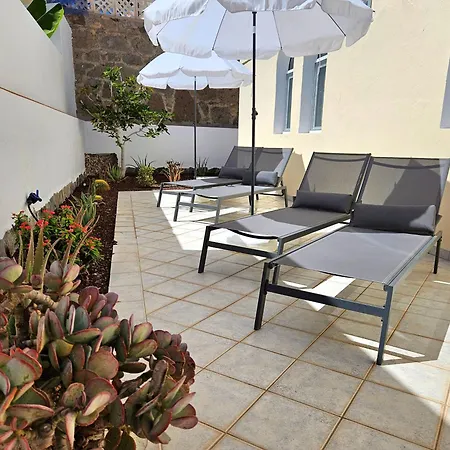 Prázdninový dům Casa Yucca - Luxury With Jacuzzi *